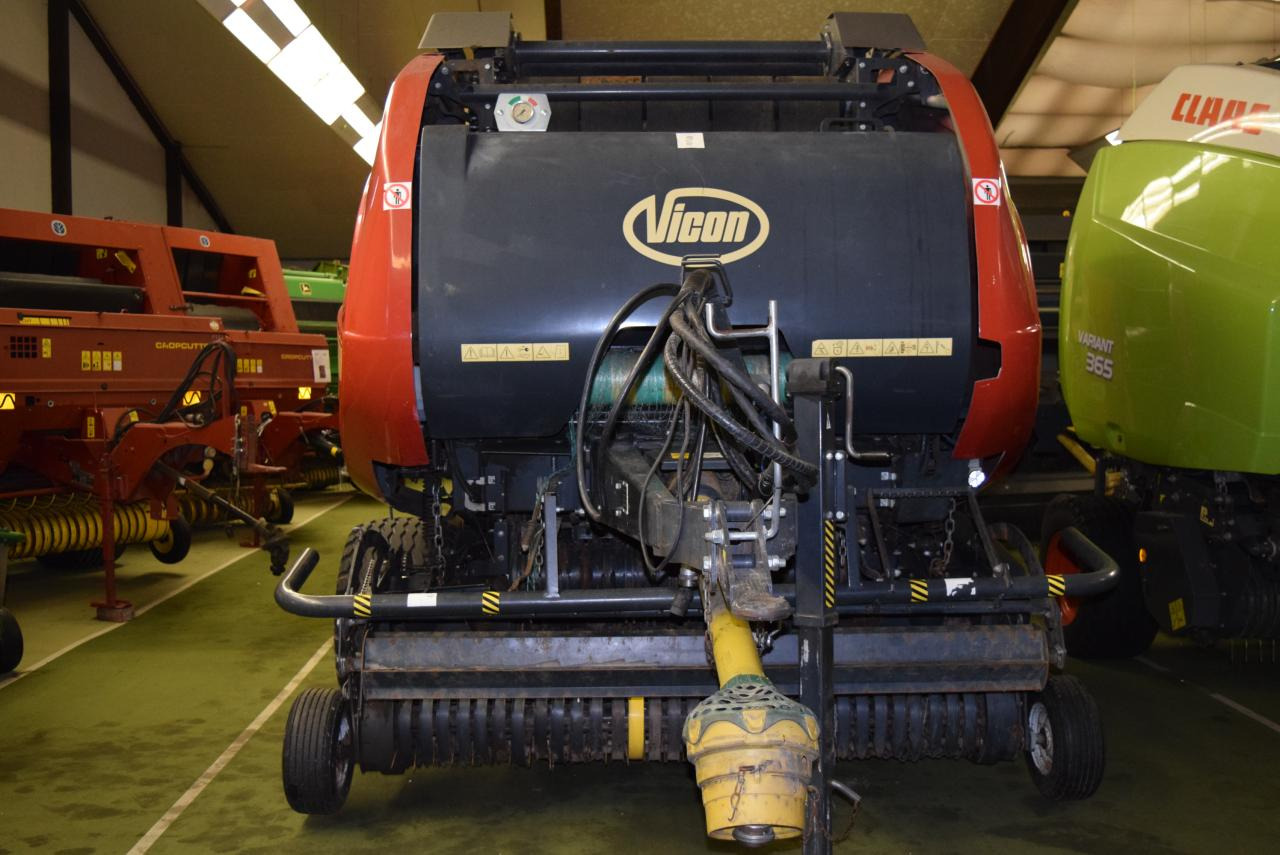 Vicon RV 4220 SC 14 - Round baler: picture 3 Vicon RV 4220 SC 14 - Round baler: picture 3