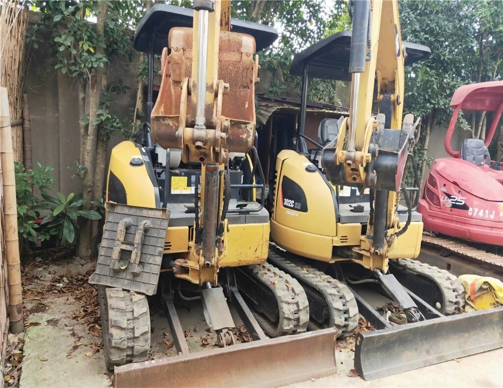 Caterpillar 302C - Mini excavator: picture 2 Caterpillar 302C - Mini excavator: picture 2