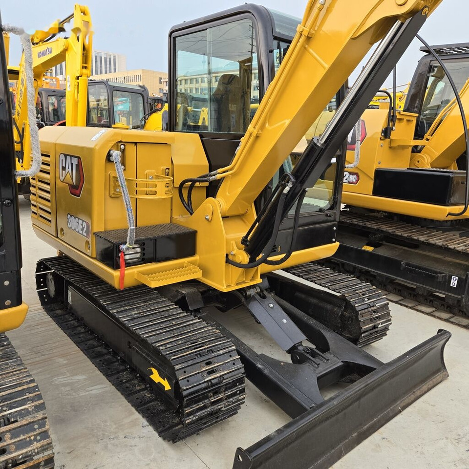 Caterpillar 306E2 - Mini excavator: picture 2 Caterpillar 306E2 - Mini excavator: picture 2