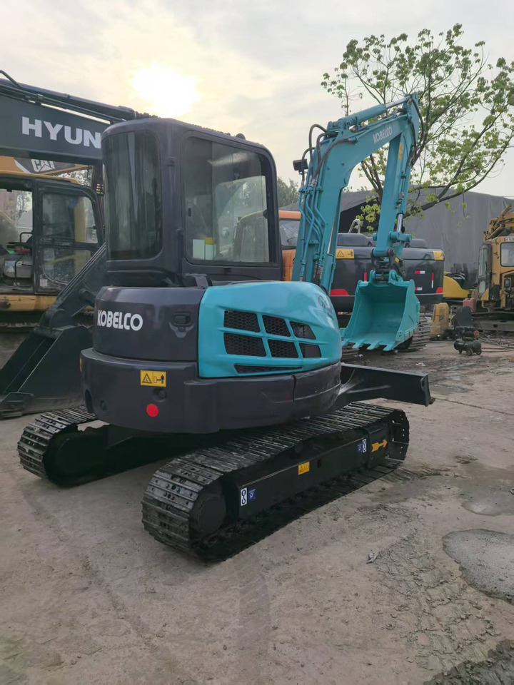 Mini excavator KOBELCO SK55SR: picture 6 Mini excavator KOBELCO SK55SR: picture 6