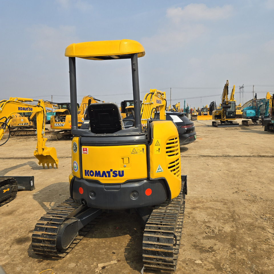 Komatsu PC30MR - Crawler excavator: picture 3 Komatsu PC30MR - Crawler excavator: picture 3