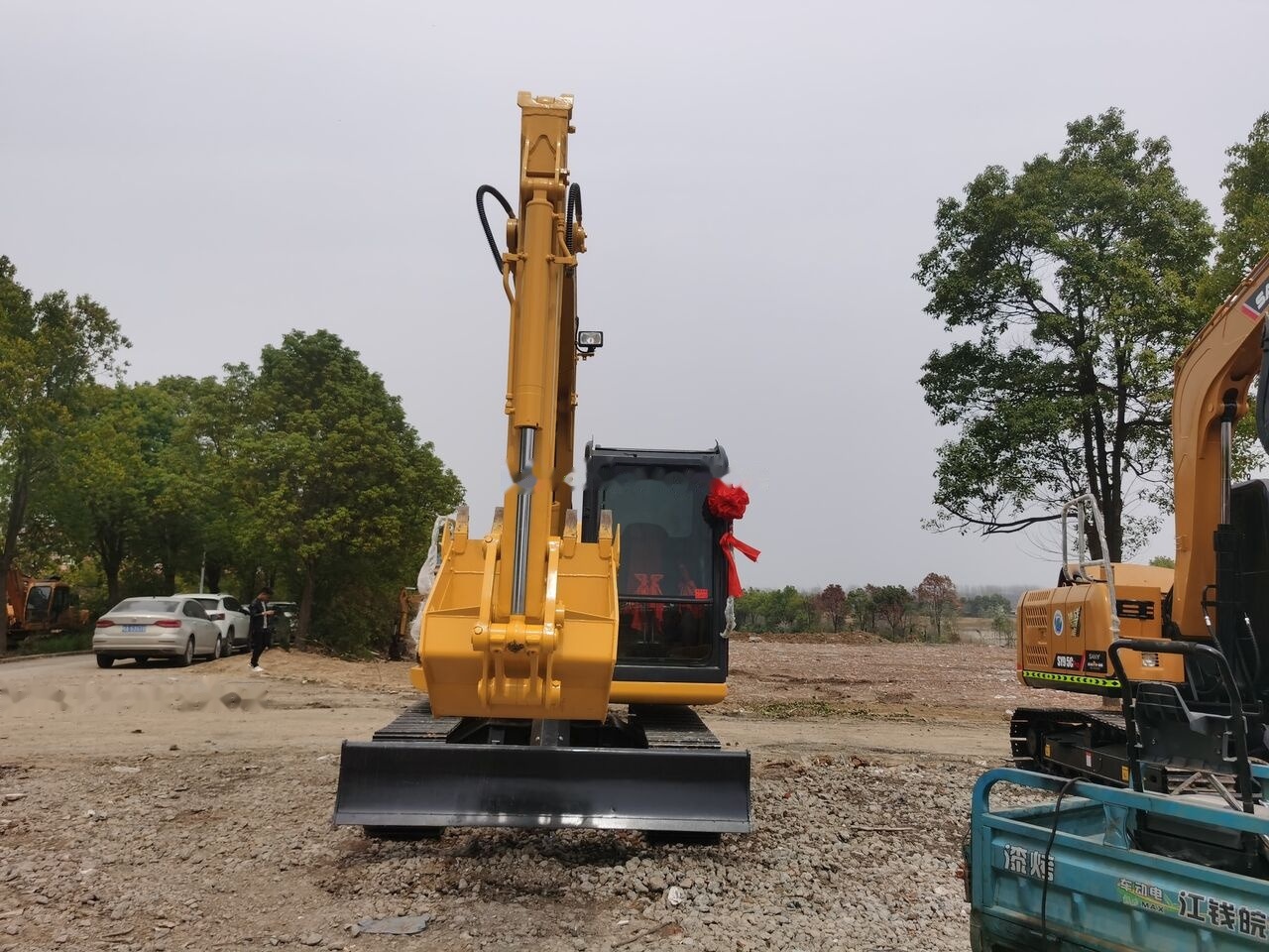 Komatsu PC70-8 - Crawler excavator: picture 2 Komatsu PC70-8 - Crawler excavator: picture 2