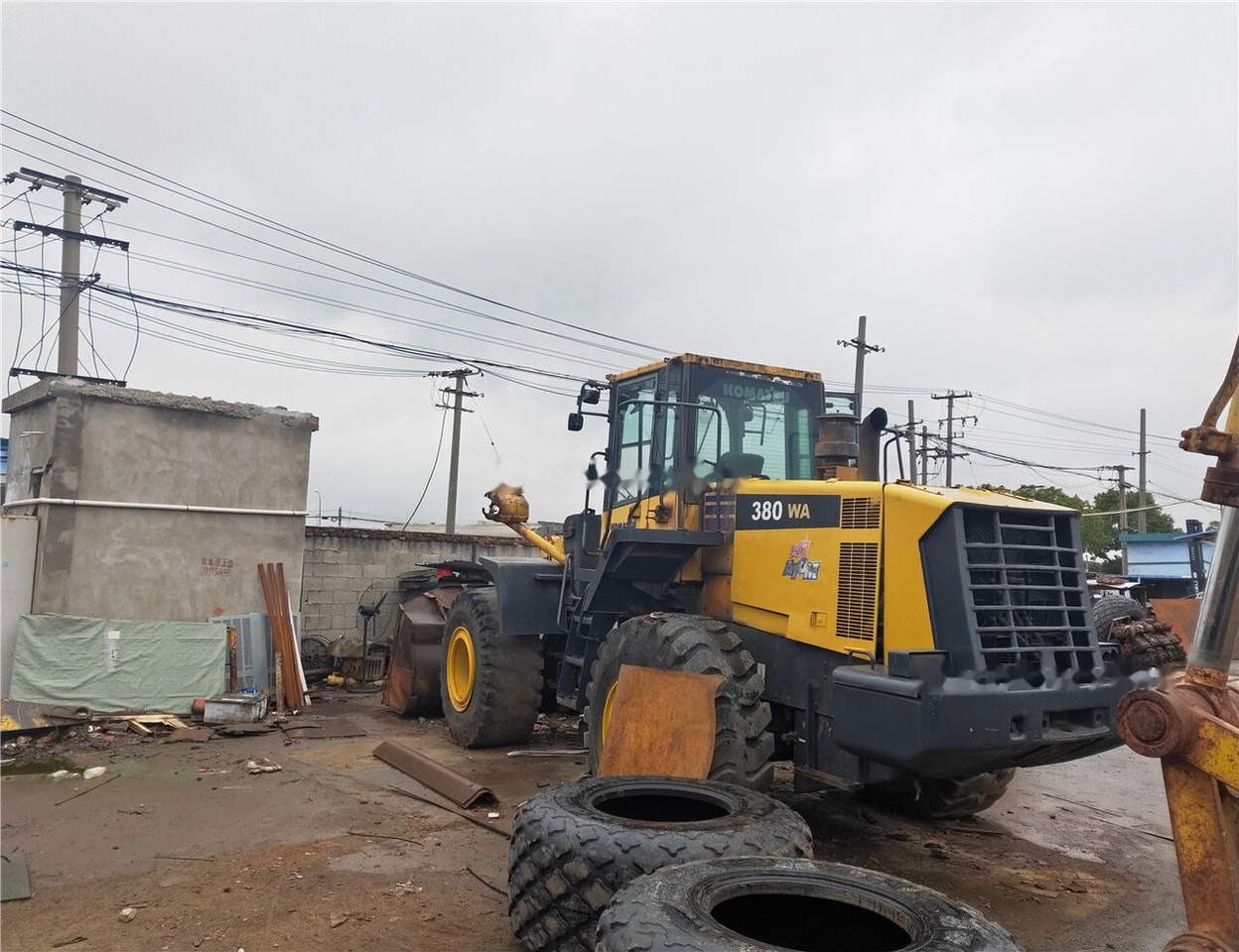 Komatsu WA380 - Wheel loader: picture 2 Komatsu WA380 - Wheel loader: picture 2