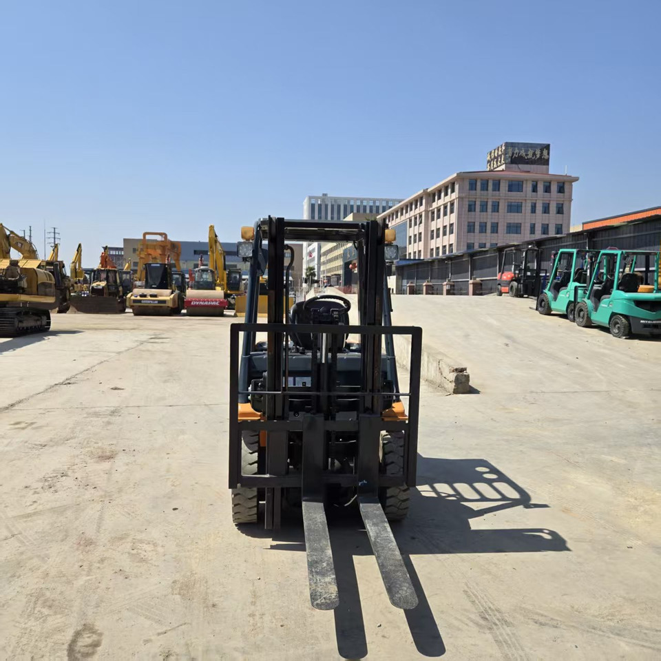 Toyota FD30 - Diesel forklift: picture 2 Toyota FD30 - Diesel forklift: picture 2