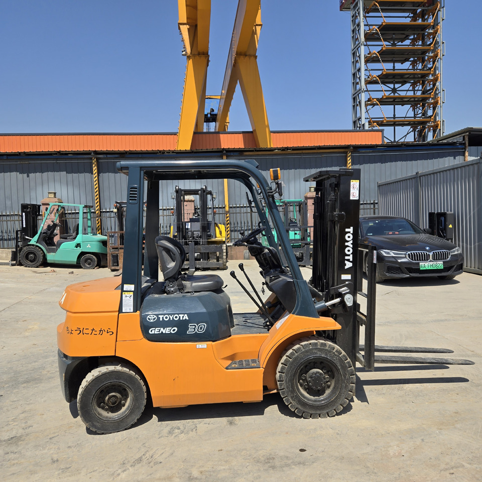 Toyota FD30 - Diesel forklift: picture 5 Toyota FD30 - Diesel forklift: picture 5