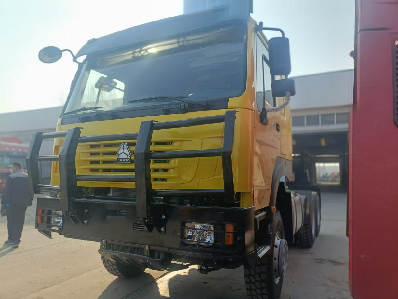 SINOTRUK HOWO 430 - Tractor unit: picture 3 SINOTRUK HOWO 430 - Tractor unit: picture 3