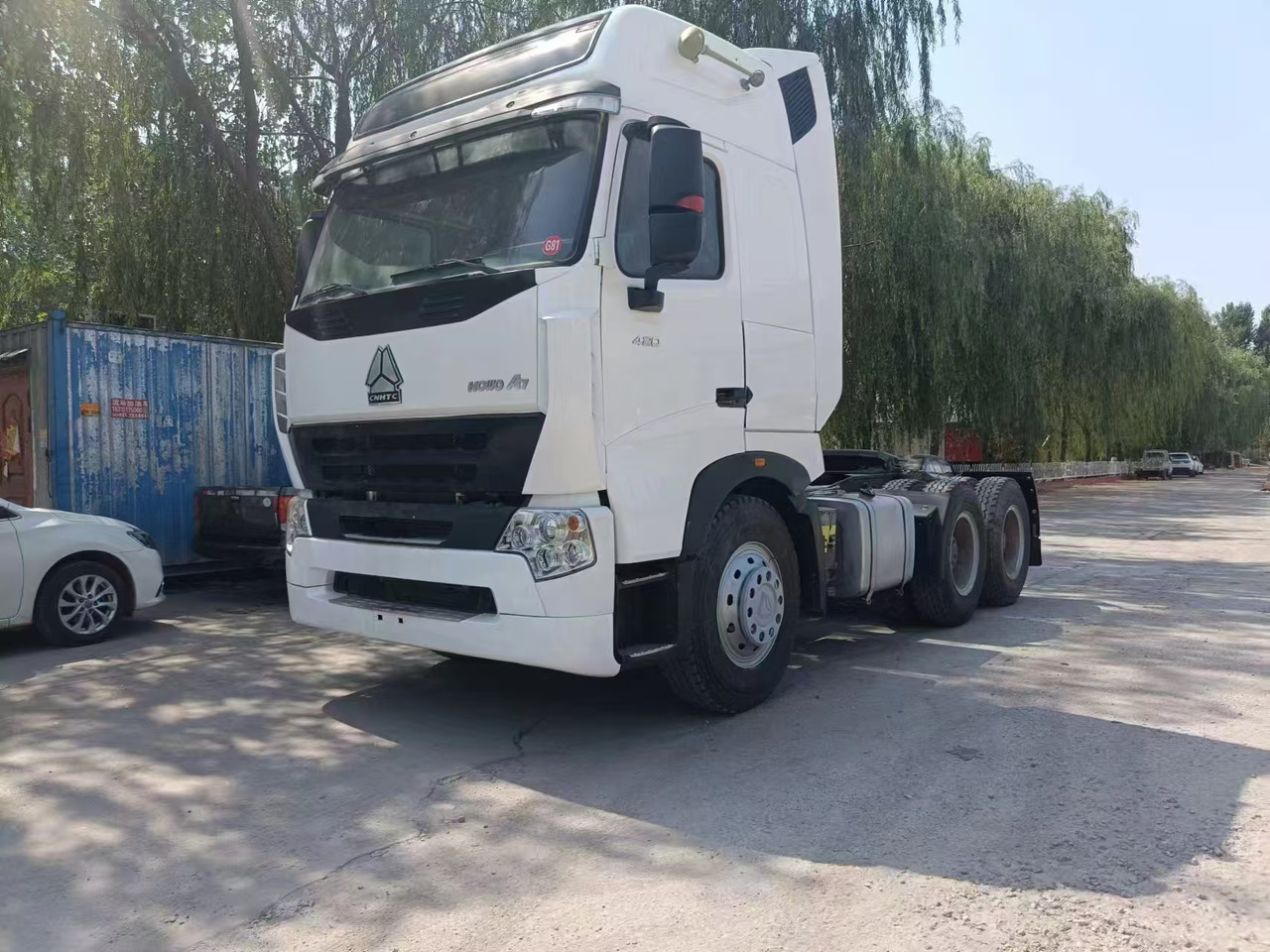 SINOTRUK HOWO A7 - Tractor unit: picture 2 SINOTRUK HOWO A7 - Tractor unit: picture 2