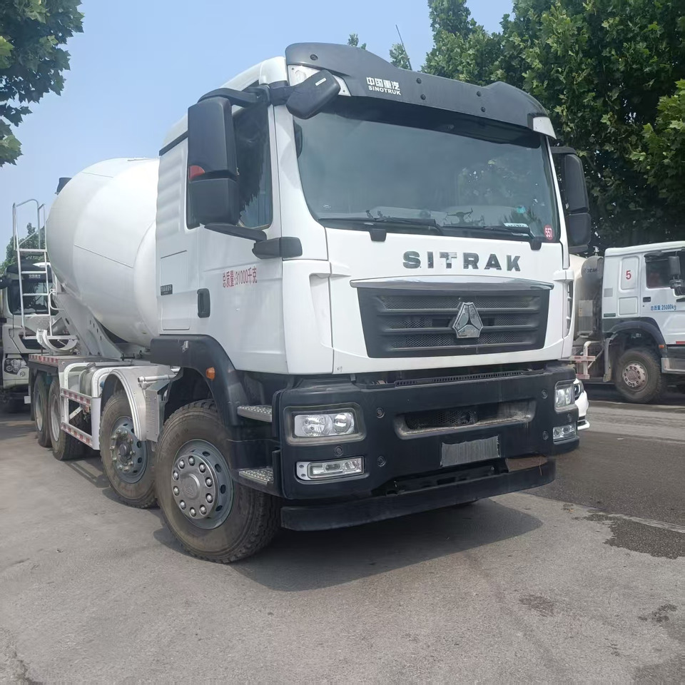 SINOTRUK SITRAK - Truck: picture 1 SINOTRUK SITRAK - Truck: picture 1