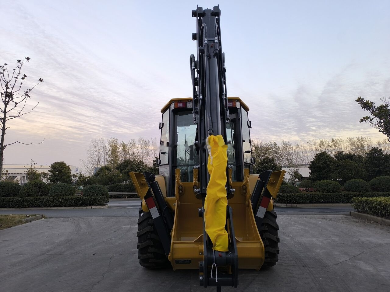 New Backhoe loader XCMG XT870K: picture 6 New Backhoe loader XCMG XT870K: picture 6