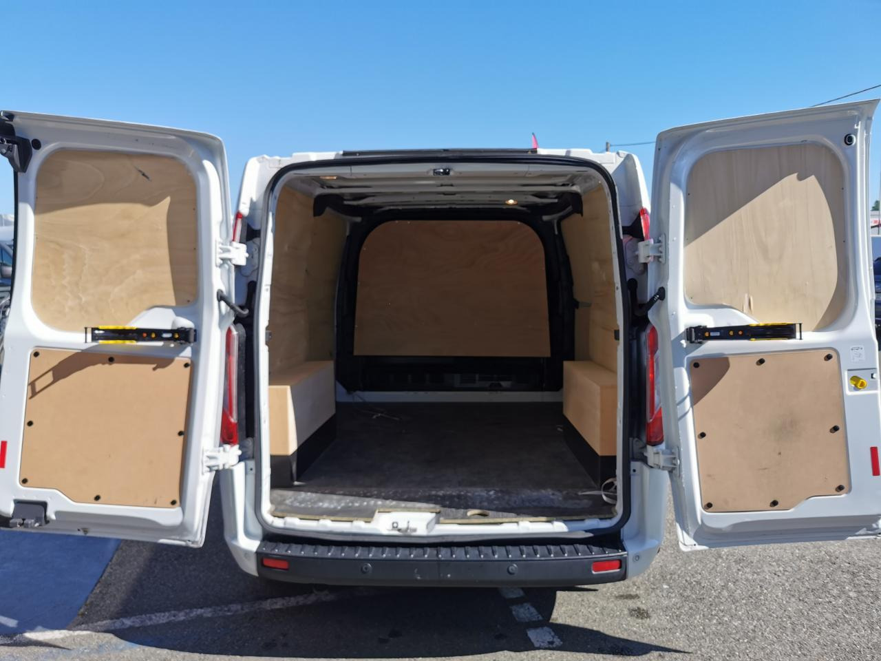 FORD Transit Custom 2.0 EcoBlue mHEV - 130 S&S TRANSIT CUSTOM FOURGON Fourgon 280 L1H1 Trend Business - Panel van: picture 3 FORD Transit Custom 2.0 EcoBlue mHEV - 130 S&S TRANSIT CUSTOM FOURGON Fourgon 280 L1H1 Trend Business - Panel van: picture 3