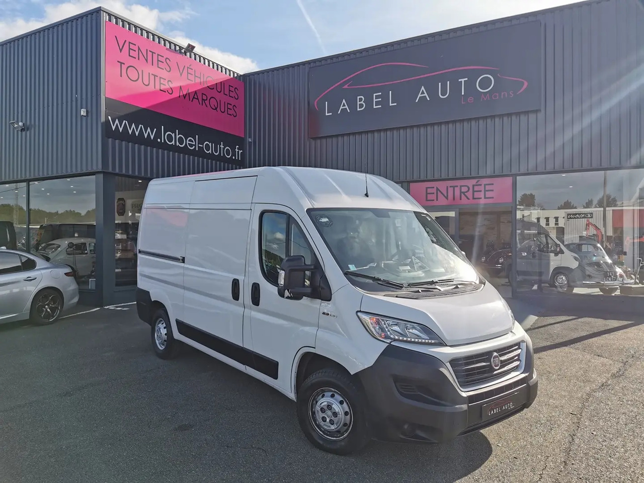 Fiat Ducato 3.3 MH2 2.3 MULTIJET 130CH PACK PRO NAV - Panel van: picture 1 Fiat Ducato 3.3 MH2 2.3 MULTIJET 130CH PACK PRO NAV - Panel van: picture 1