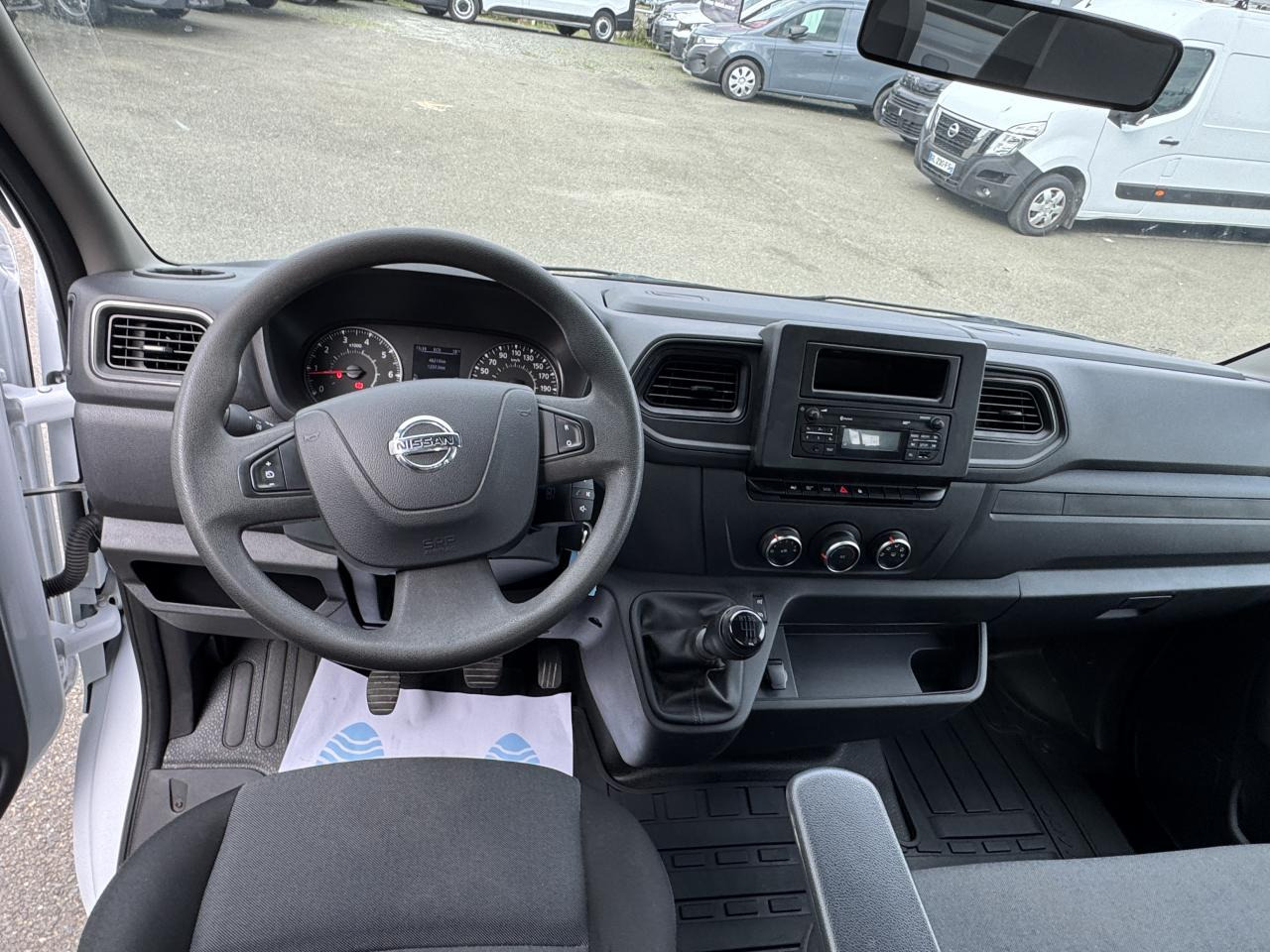 NISSAN Interstar Acenta 3.5t L3H1 2.3 dCi TT 165 - S/S II 2021 TRANSPORTS SPECIFIQUES Benne Scattolini + c - Tipper van: picture 3 NISSAN Interstar Acenta 3.5t L3H1 2.3 dCi TT 165 - S/S II 2021 TRANSPORTS SPECIFIQUES Benne Scattolini + c - Tipper van: picture 3