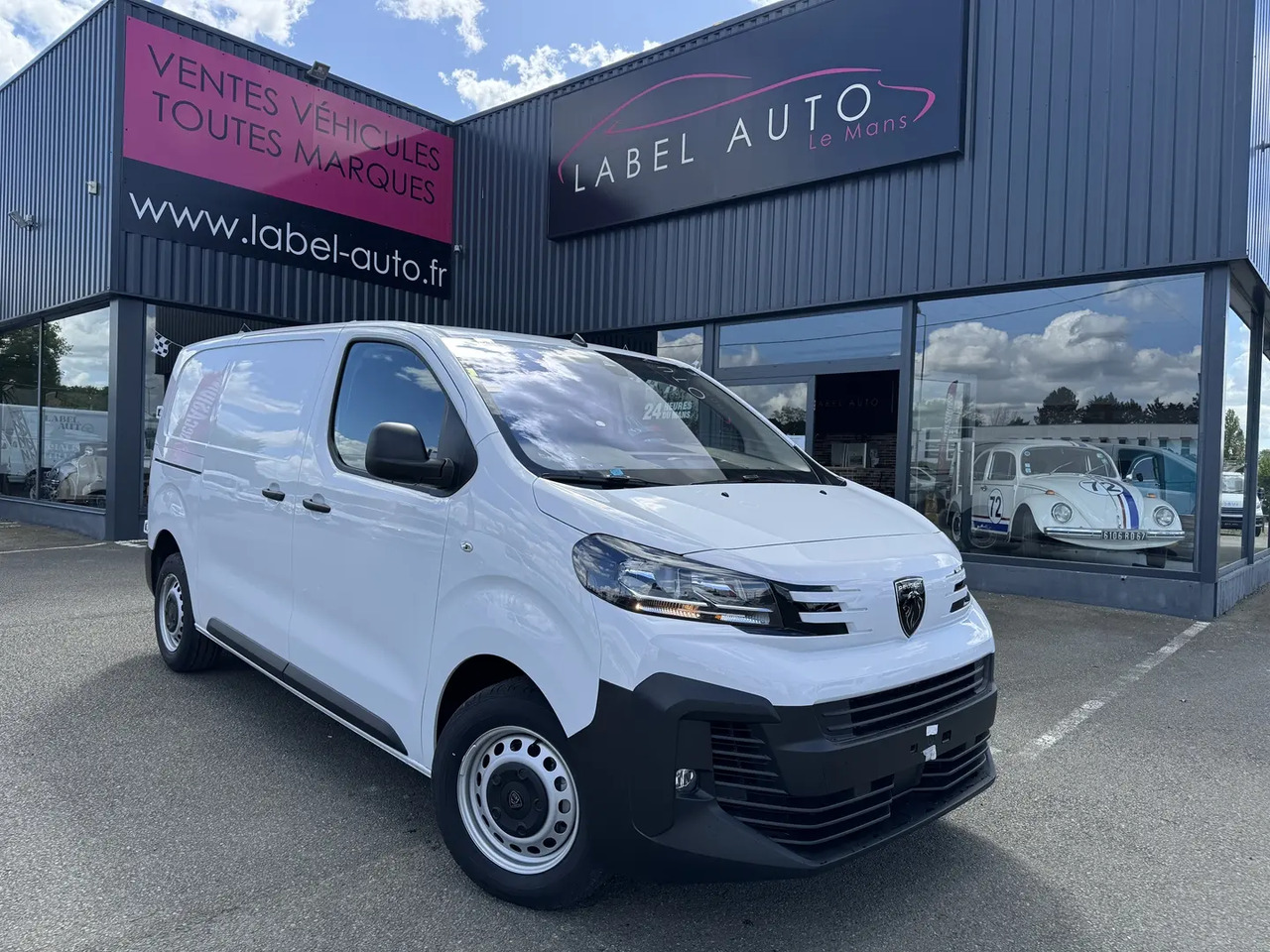 Peugeot Expert M 2.0 BLUEHDI 145CH PACK PREMIUM CONNECT - Panel van: picture 1 Peugeot Expert M 2.0 BLUEHDI 145CH PACK PREMIUM CONNECT - Panel van: picture 1