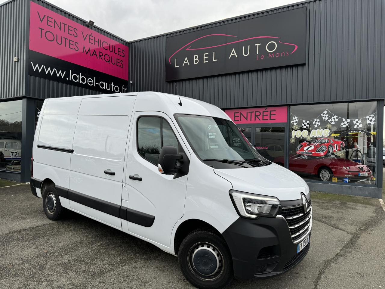 RENAULT MASTER 3T3 L2H2 2.3 DCI 135CH CONFORT - Panel van: picture 1 RENAULT MASTER 3T3 L2H2 2.3 DCI 135CH CONFORT - Panel van: picture 1