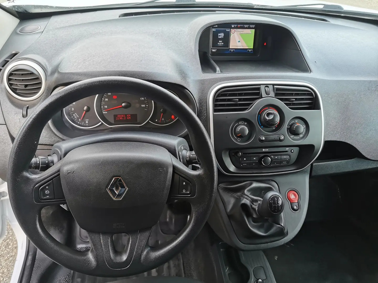 Renault Kangoo 1.5 BLUE DCI 80CH GRAND CONFORT 5CV - Panel van: picture 3 Renault Kangoo 1.5 BLUE DCI 80CH GRAND CONFORT 5CV - Panel van: picture 3