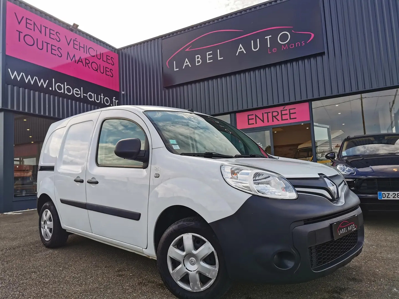 Renault Kangoo 1.5 BLUE DCI 80CH GRAND CONFORT 5CV - Panel van: picture 1 Renault Kangoo 1.5 BLUE DCI 80CH GRAND CONFORT 5CV - Panel van: picture 1