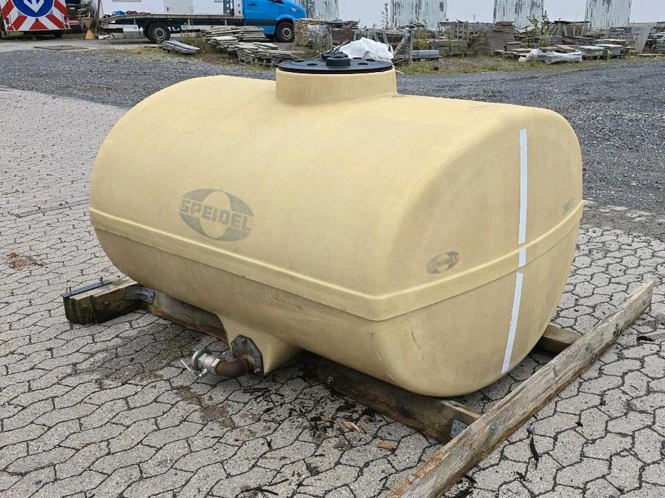 Schmidt Mulag 2m3 Wassertank Wasserfass Speidel für Unimog UGE UGN 405 U300 400 500 427 430 LKW Boschung wassertank Laugentank Bewässerung 5000liter - Tank container: picture 3 Schmidt Mulag 2m3 Wassertank Wasserfass Speidel für Unimog UGE UGN 405 U300 400 500 427 430 LKW Boschung wassertank Laugentank Bewässerung 5000liter - Tank container: picture 3