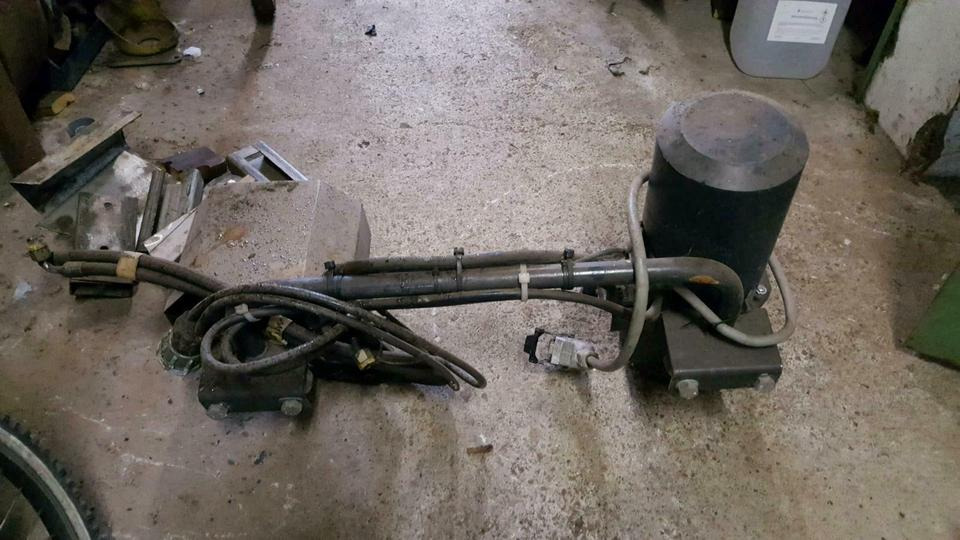 Schmidt Schneepflug Hydraulikanlage Hydraulik Kommunal Winter - Hydraulics for Municipal/ Special vehicle: picture 2 Schmidt Schneepflug Hydraulikanlage Hydraulik Kommunal Winter - Hydraulics for Municipal/ Special vehicle: picture 2