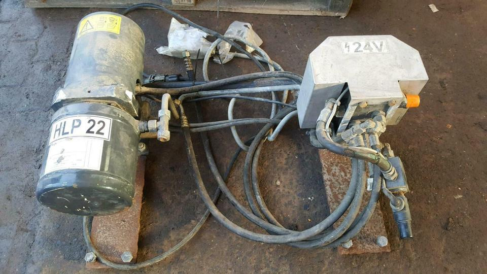 Schneepflug Schmidt Hydraulikanlage Schneeschild Elektrohydraulik - Hydraulics for Municipal/ Special vehicle: picture 2 Schneepflug Schmidt Hydraulikanlage Schneeschild Elektrohydraulik - Hydraulics for Municipal/ Special vehicle: picture 2