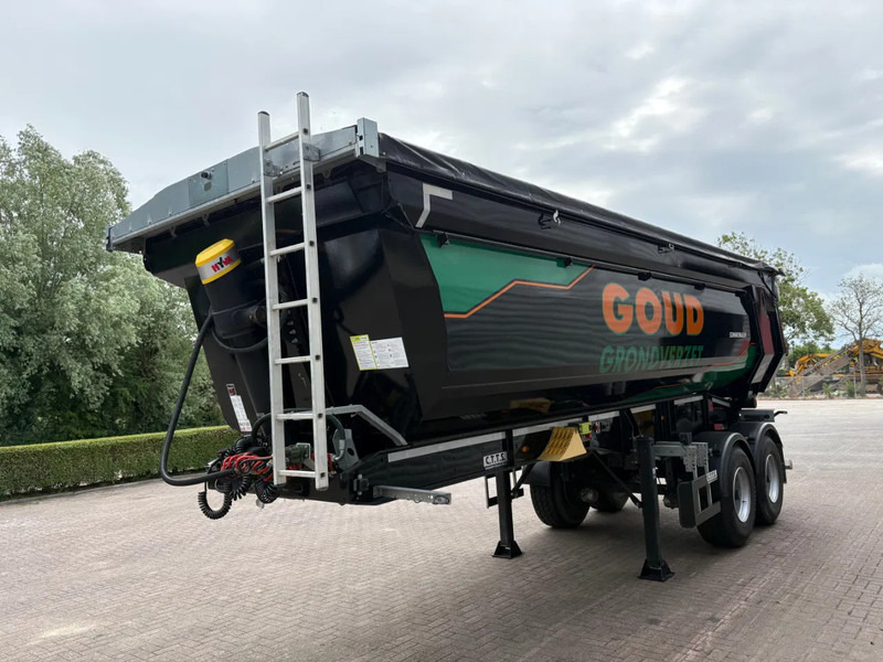 Schwarzmüller 2 assige kipper / SCHUIFZEIL / BPW ASSEN / LIKE NEW / 28 M3 / - Tipper semi-trailer: picture 2 Schwarzmüller 2 assige kipper / SCHUIFZEIL / BPW ASSEN / LIKE NEW / 28 M3 / - Tipper semi-trailer: picture 2