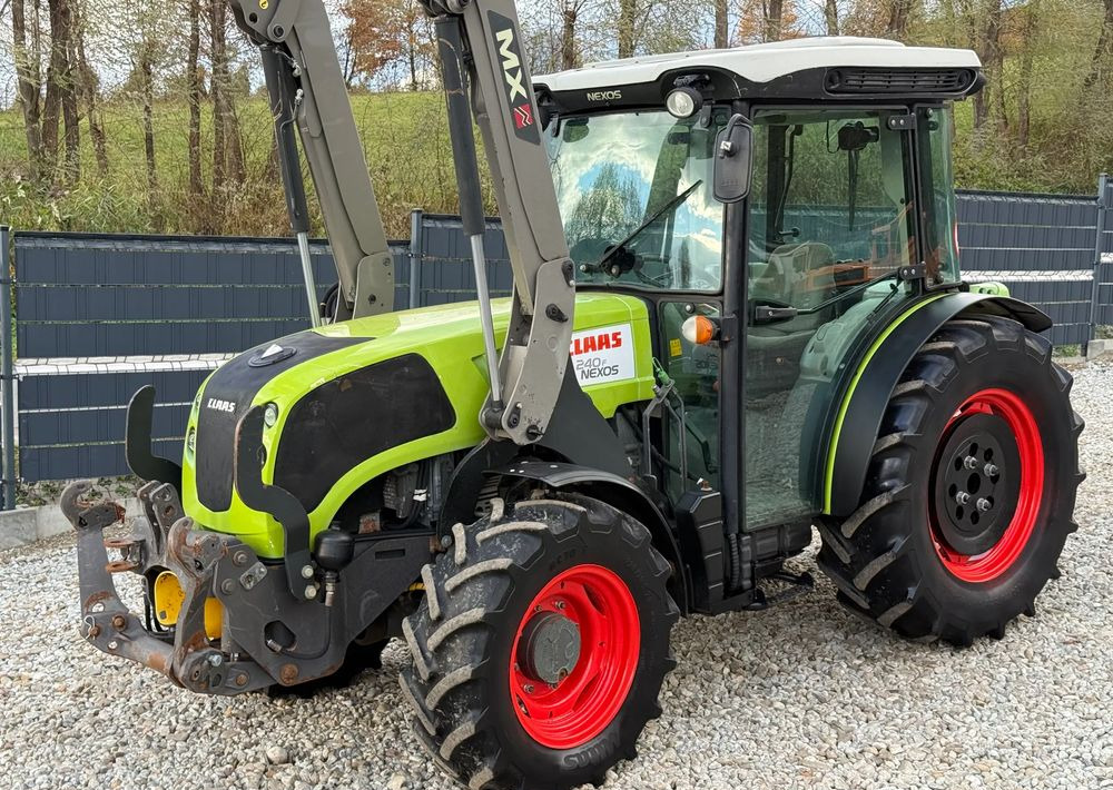Farm tractor Claas * 240 F NEXOS CLAAS * 4x4 * Sadowniczy * Tur MX F304 * TUZ * Wałek WOM* Ciągnik * Traktor *: picture 16
