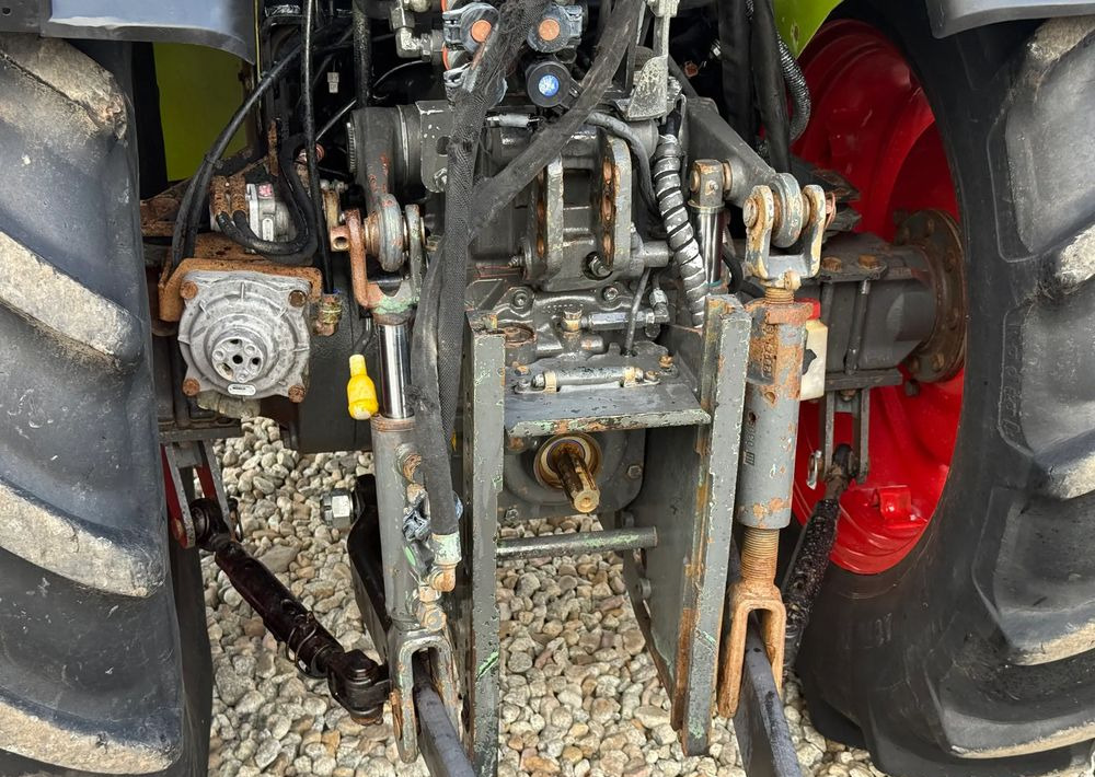 Farm tractor Claas * 240 F NEXOS CLAAS * 4x4 * Sadowniczy * Tur MX F304 * TUZ * Wałek WOM* Ciągnik * Traktor *: picture 12