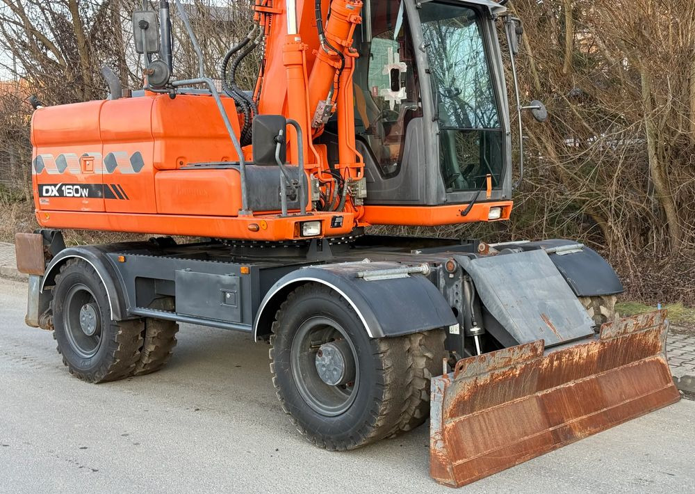 Doosan * DOOSAN DX160W *ROTOTILT* GPS 2D Leica * Sprowadzona * Stan Perfekcyjny * Koparka Kołowa * - Wheel excavator: picture 5 Doosan * DOOSAN DX160W *ROTOTILT* GPS 2D Leica * Sprowadzona * Stan Perfekcyjny * Koparka Kołowa * - Wheel excavator: picture 5