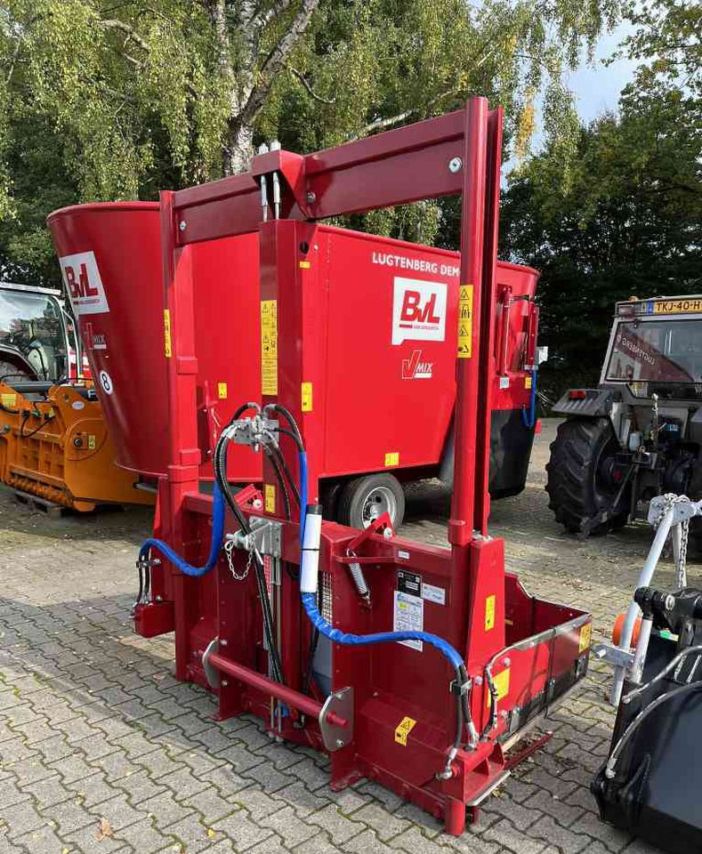 BVL BVL van Lengerich Megastar 170 kuilsnijder voermachines - Silage equipment: picture 4 BVL BVL van Lengerich Megastar 170 kuilsnijder voermachines - Silage equipment: picture 4
