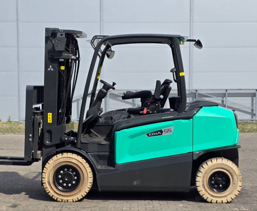 Electric forklift Mitsubishi FB 55 NH DEMO 122hrs only !: picture 9 Electric forklift Mitsubishi FB 55 NH DEMO 122hrs only !: picture 9