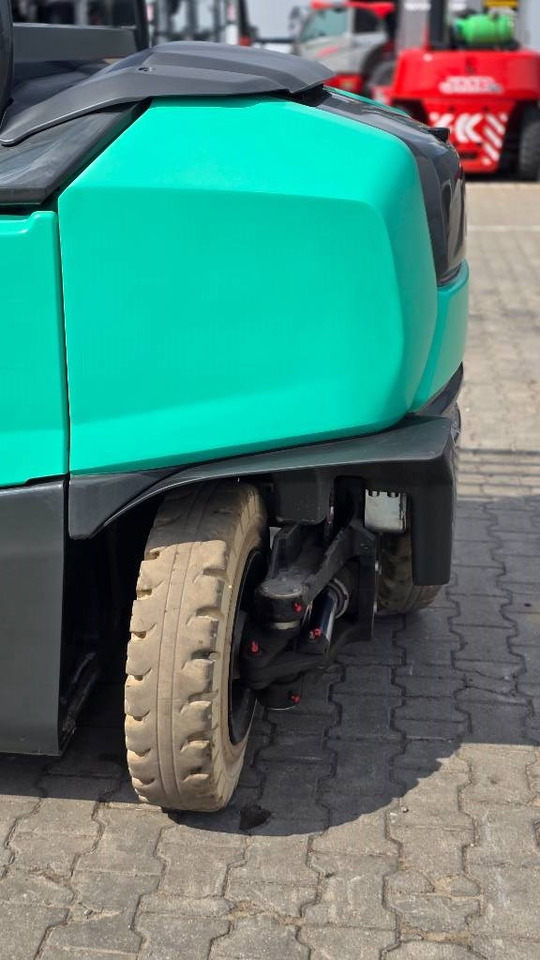 Electric forklift Mitsubishi FB 55 NH DEMO 122hrs only !: picture 15 Electric forklift Mitsubishi FB 55 NH DEMO 122hrs only !: picture 15