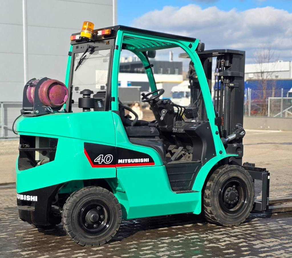 Mitsubishi FG 40 NT - LPG forklift: picture 5 Mitsubishi FG 40 NT - LPG forklift: picture 5