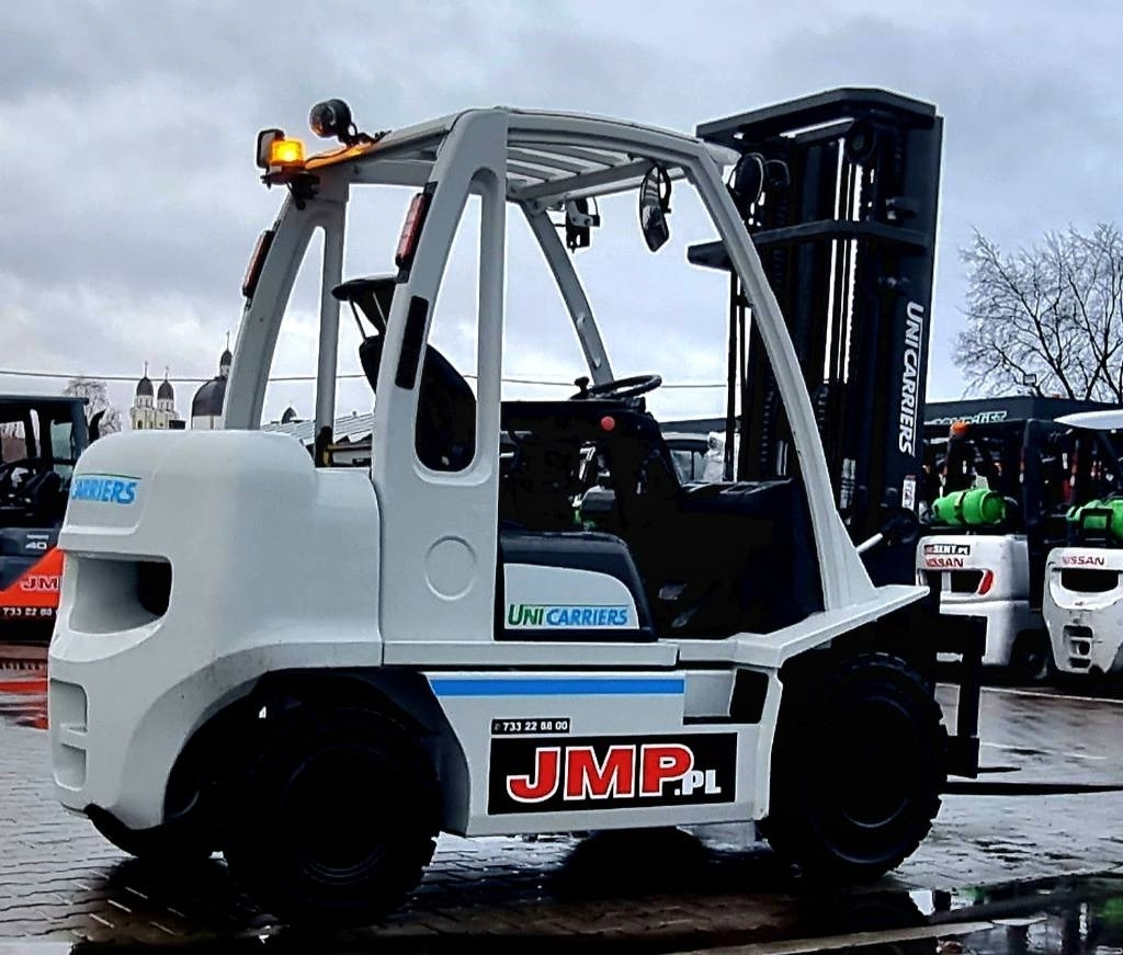 Diesel forklift UniCarriers YG 1 D2 A32 Q: picture 9