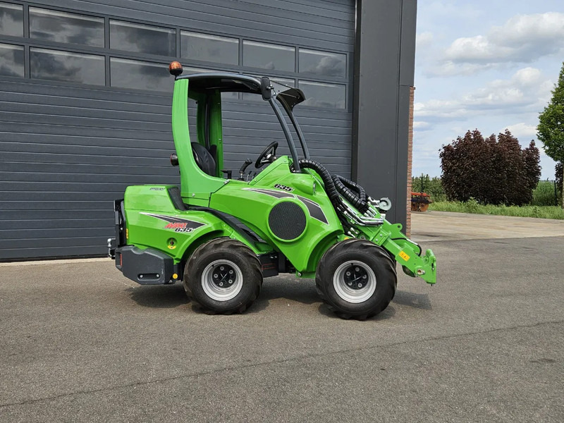 Avant 635i Rental mini-shovel - Compact track loader: picture 2 Avant 635i Rental mini-shovel - Compact track loader: picture 2