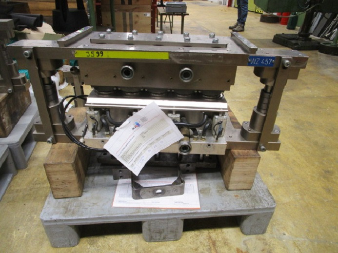 Packaging machinery THERMOFORMMASCHINE TFT IMC 5030 (MIT WERKZEUGEN): picture 16 Packaging machinery THERMOFORMMASCHINE TFT IMC 5030 (MIT WERKZEUGEN): picture 16