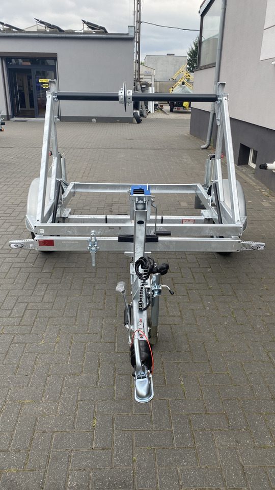 PRZYCZEPA KABLOWA POD BĘBEN KABLOWY ŚWIATŁOWÓD / CABLE TRAILER FOR FIBER OPTIC CABLE DRUM - Cable drum trailer: picture 3 PRZYCZEPA KABLOWA POD BĘBEN KABLOWY ŚWIATŁOWÓD / CABLE TRAILER FOR FIBER OPTIC CABLE DRUM - Cable drum trailer: picture 3