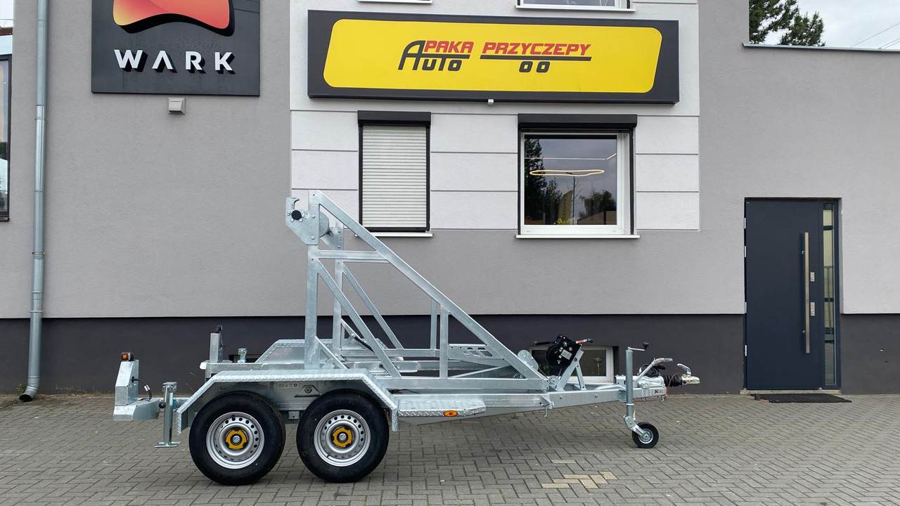 PRZYCZEPA WARK KABLOWA Z WCIĄGARKĄ RĘCZNĄ, DMC 3500 KG / WARK Cable Trailer with Manual Winch, DMC 3500 KG - Cable drum trailer: picture 5 PRZYCZEPA WARK KABLOWA Z WCIĄGARKĄ RĘCZNĄ, DMC 3500 KG / WARK Cable Trailer with Manual Winch, DMC 3500 KG - Cable drum trailer: picture 5