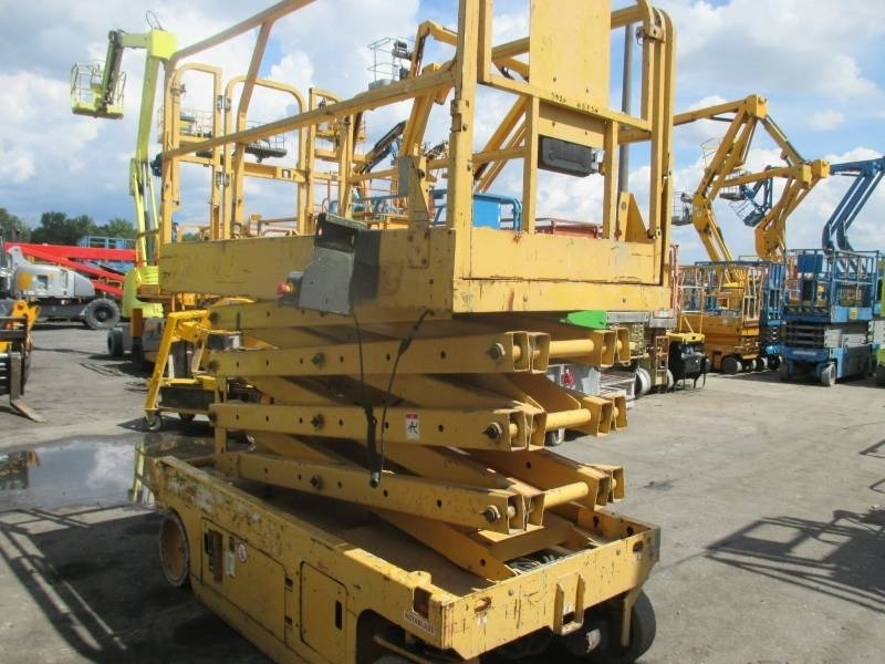 Genie GS 2646 - Scissor lift: picture 4 Genie GS 2646 - Scissor lift: picture 4