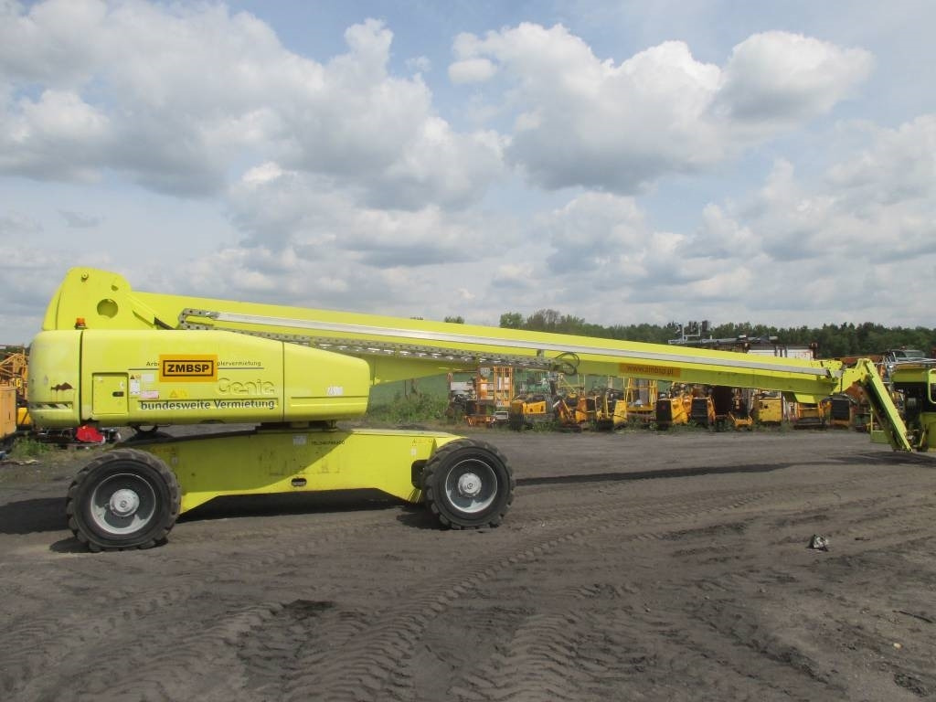 Genie S 105 - Telescopic boom: picture 2 Genie S 105 - Telescopic boom: picture 2