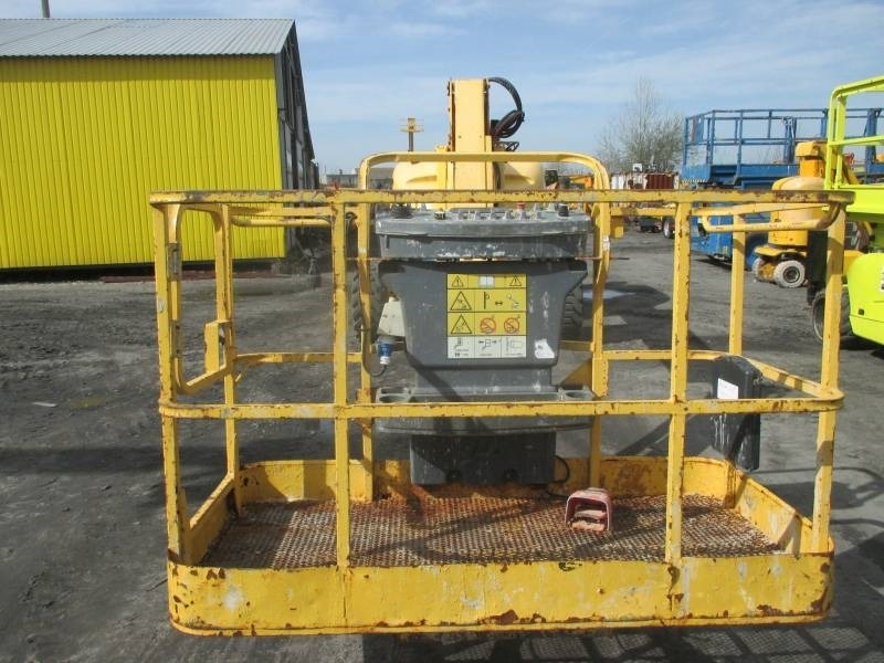 Telescopic boom JLG 460 SJ: picture 10