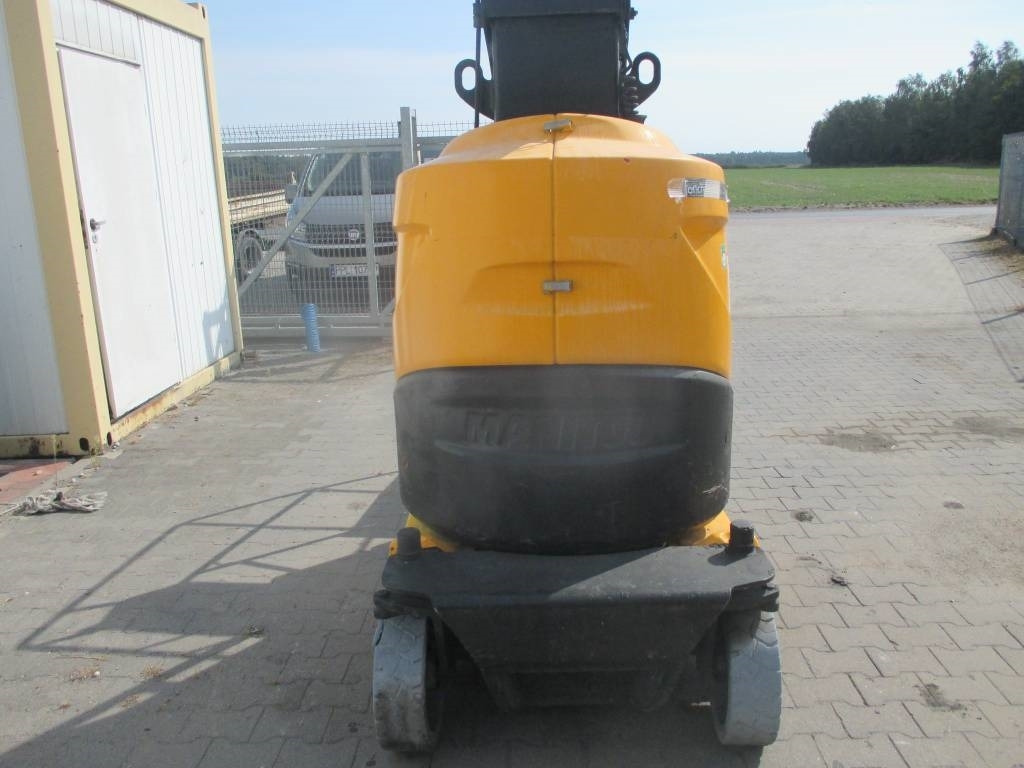 Manitou 100 VJR - Vertical mast lift: picture 3 Manitou 100 VJR - Vertical mast lift: picture 3