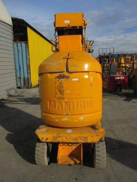 Manitou 105 VJR 2 - Vertical mast lift: picture 2 Manitou 105 VJR 2 - Vertical mast lift: picture 2