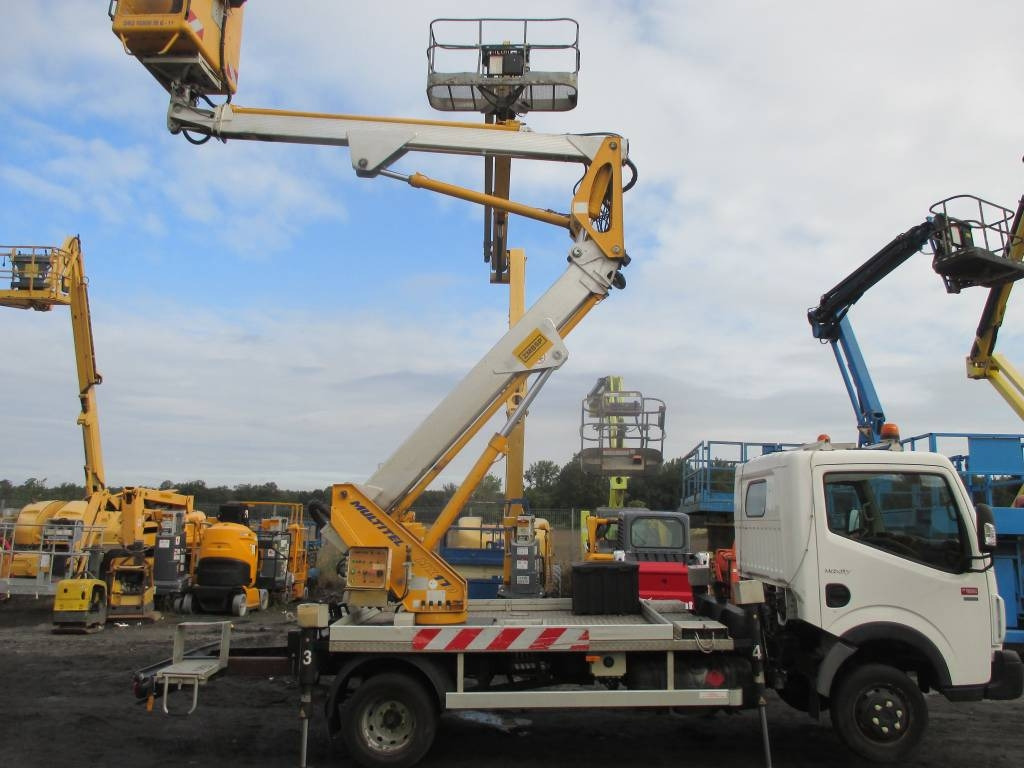 Multitel MX 170 - Truck mounted aerial platform: picture 1 Multitel MX 170 - Truck mounted aerial platform: picture 1
