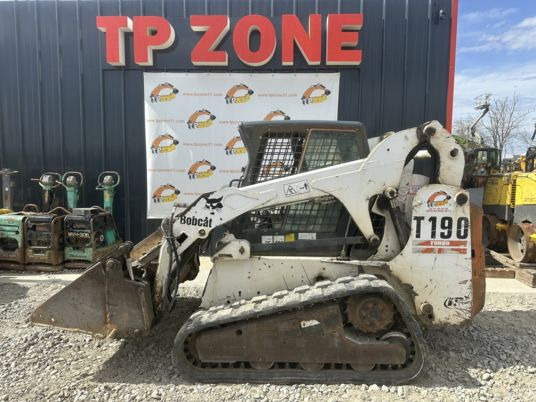 Bobcat T190 à 18500 € HT - Skid steer loader: picture 2 Bobcat T190 à 18500 € HT - Skid steer loader: picture 2