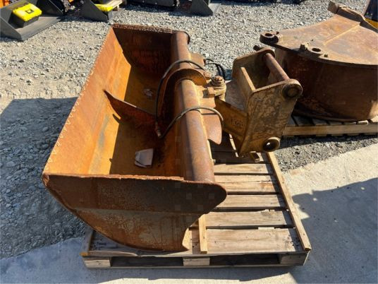 Godet inclinable SW48 - Bucket: picture 5 Godet inclinable SW48 - Bucket: picture 5