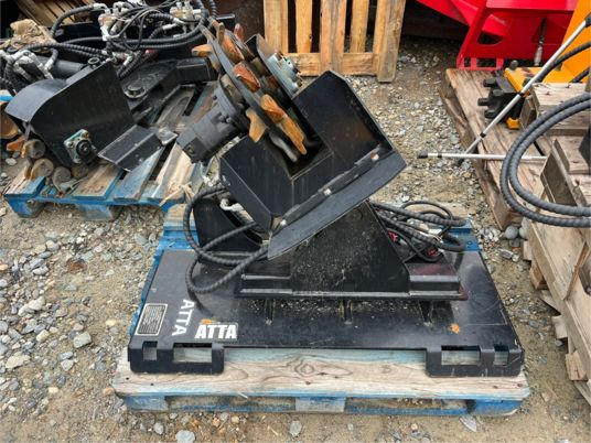 Rogneuse de souche pour mini chargeur - Other machinery: picture 1 Rogneuse de souche pour mini chargeur - Other machinery: picture 1