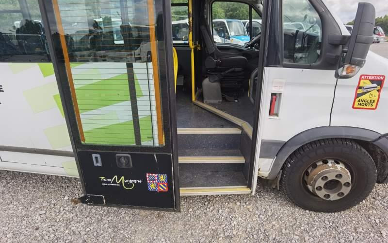 Suburban bus Iveco Aptineo Daily 34 miejsca NOWY SILNIK: picture 19