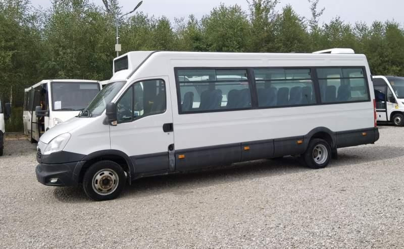 Iveco Daily 23 *NOWY SILNIK* 2 SZTUKI*, klima, winda - Minibus, Passenger van: picture 4 Iveco Daily 23 *NOWY SILNIK* 2 SZTUKI*, klima, winda - Minibus, Passenger van: picture 4