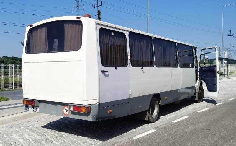 Mercedes-Benz Vario 814D 38+12 - Suburban bus: picture 4 Mercedes-Benz Vario 814D 38+12 - Suburban bus: picture 4