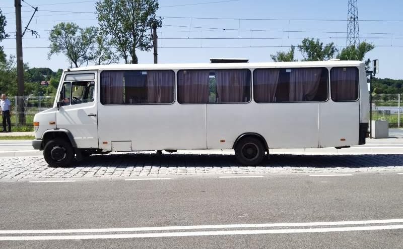 Mercedes-Benz Vario 814D 39+12 - Suburban bus: picture 5 Mercedes-Benz Vario 814D 39+12 - Suburban bus: picture 5
