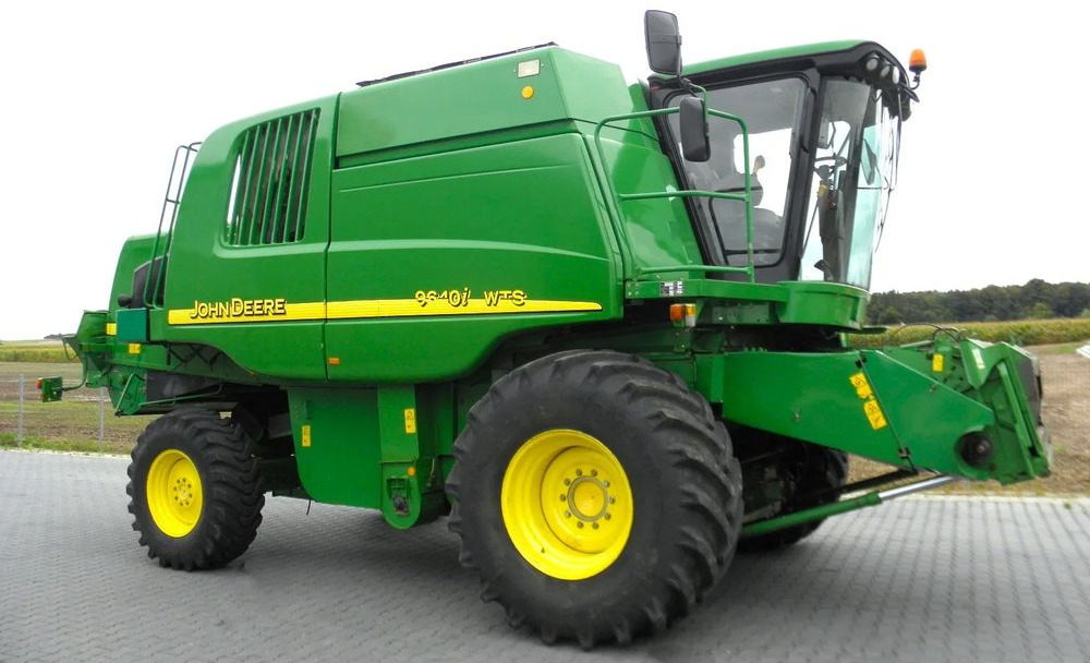 John Deere WTS 9640i 2006 Rok , Nowsza Wersja, heder,6,7m, Greenstar, Nie Malowany, Stan Bardzo Dobry - Combine harvester: picture 2 John Deere WTS 9640i 2006 Rok , Nowsza Wersja, heder,6,7m, Greenstar, Nie Malowany, Stan Bardzo Dobry - Combine harvester: picture 2